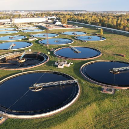 Sewerage treatment plant - benefits of contracting